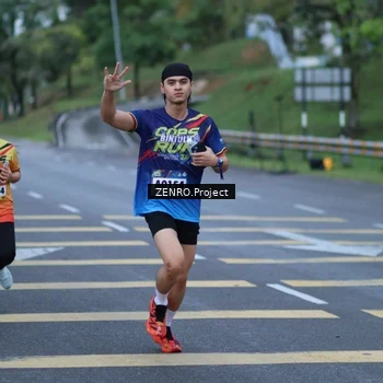 Runner Photo 9199763