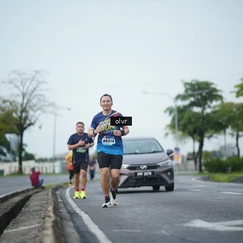 Runner Photo 9199921