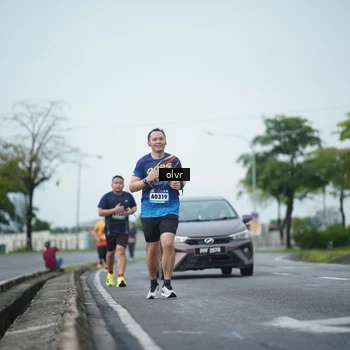 Runner Photo 9199935