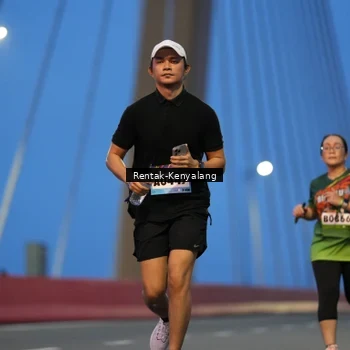 Runner Photo 9200714