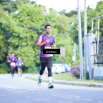 Runner Photo 9201009