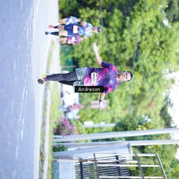 Runner Photo 9201201