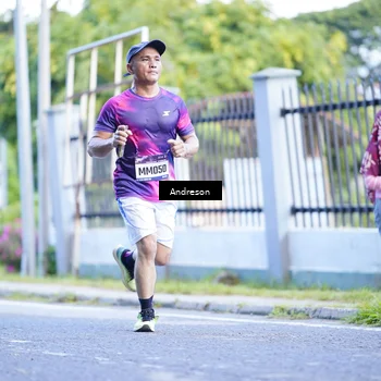 Runner Photo 9201275