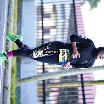 Runner Photo 9201697