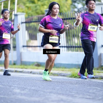 Runner Photo 9201744