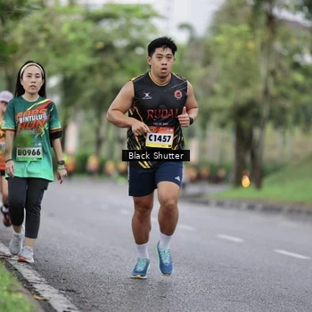 Runner Photo 9201884