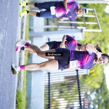 Runner Photo 9202180