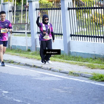 Runner Photo 9202395