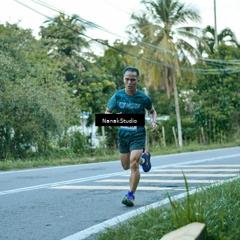 Runner Photo 9202700