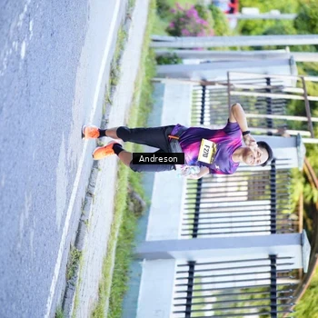 Runner Photo 9202816