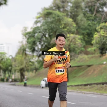Runner Photo 9202975