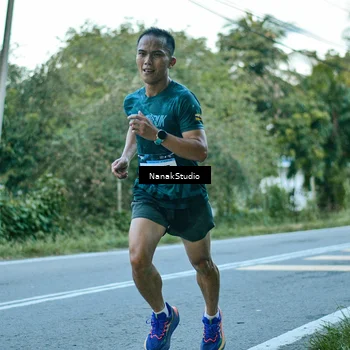 Runner Photo 9203057