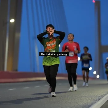 Runner Photo 9203091