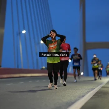 Runner Photo 9203096