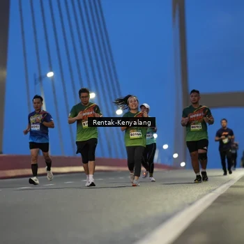 Runner Photo 9203212