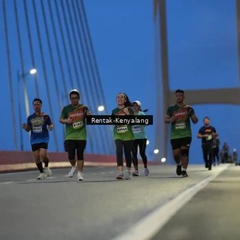 Runner Photo 9203218