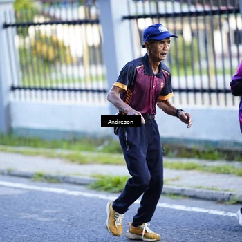 Runner Photo 9203405