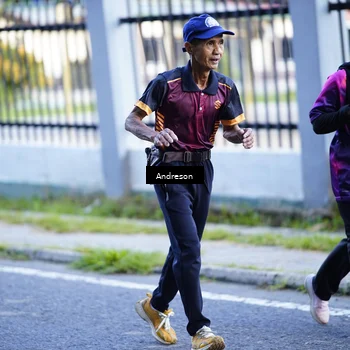 Runner Photo 9203422