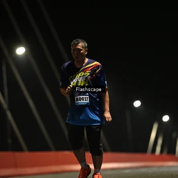 Runner Photo 9203518
