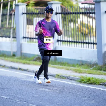 Runner Photo 9203543