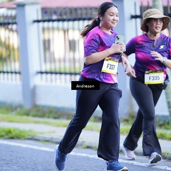 Runner Photo 9203612