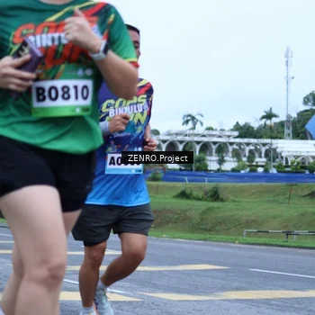 Runner Photo 9203695