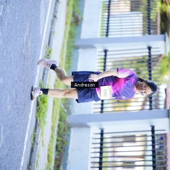 Runner Photo 9203705