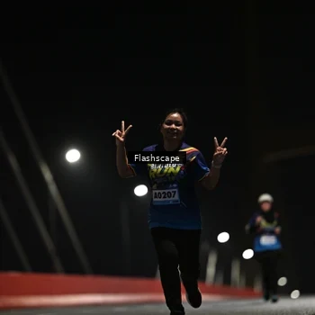 Runner Photo 9203811