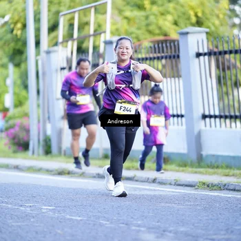 Runner Photo 9203848