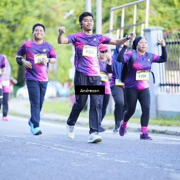 Runner Photo 9203870