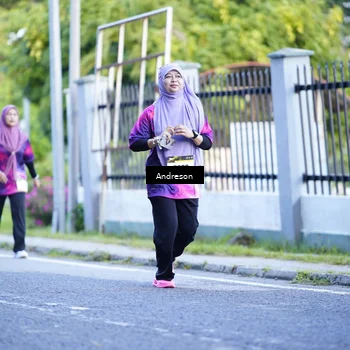 Runner Photo 9203916