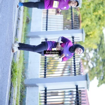 Runner Photo 9204058