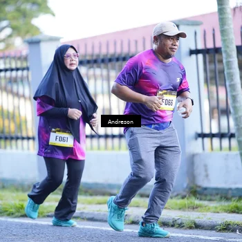 Runner Photo 9204098
