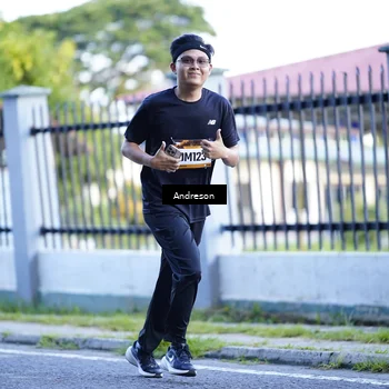 Runner Photo 9204104