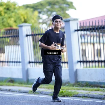Runner Photo 9204108