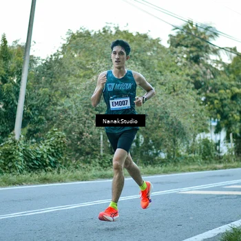 Runner Photo 9204143