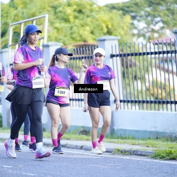 Runner Photo 9204296