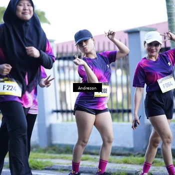 Runner Photo 9204372