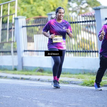 Runner Photo 9204587