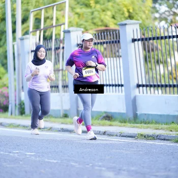 Runner Photo 9204630
