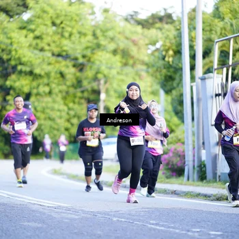 Runner Photo 9204862