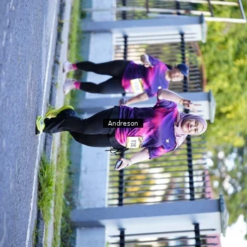 Runner Photo 9204918
