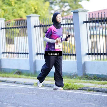 Runner Photo 9204992