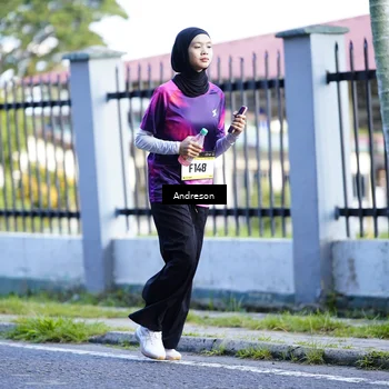 Runner Photo 9205001