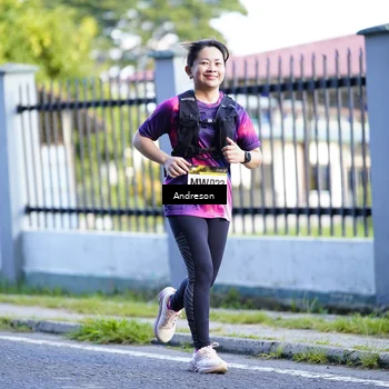 Runner Photo 9205070