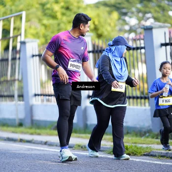 Runner Photo 9205098