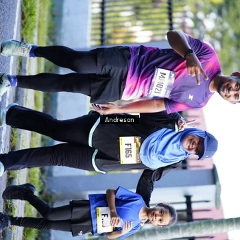 Runner Photo 9205099