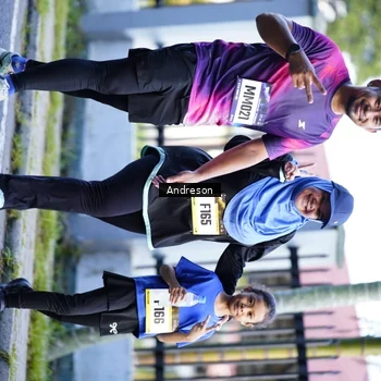 Runner Photo 9205112