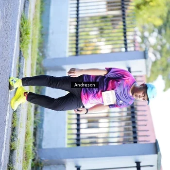 Runner Photo 9205115