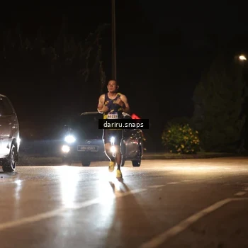 Runner Photo 9205701